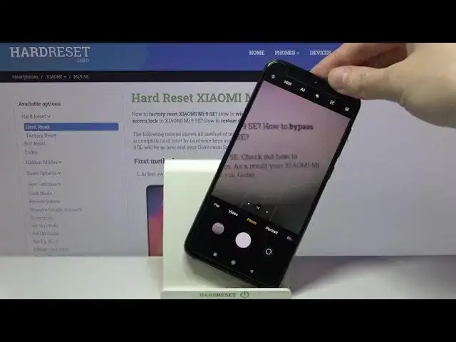 Video thumbnail for How to Turn On/Off Gridlines in XIAOMI Mi 9 SE - Manage Camera Options