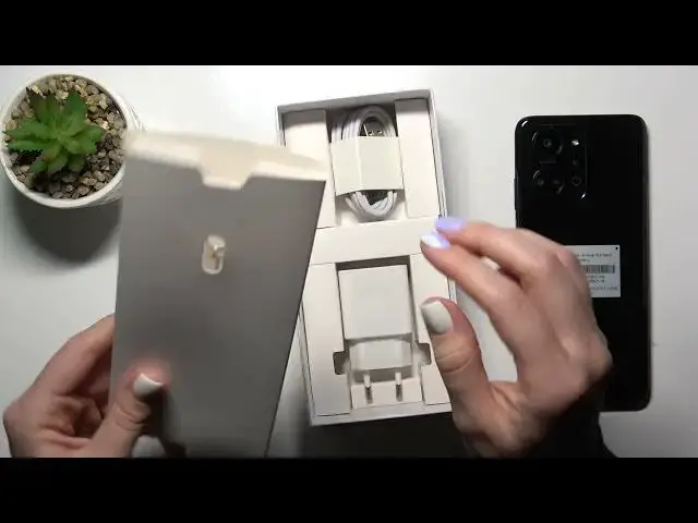 Video thumbnail for HONOR X7A - All Box Accessories Review