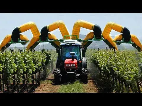 Video thumbnail for TOP 15 AMAZING Farming Machines