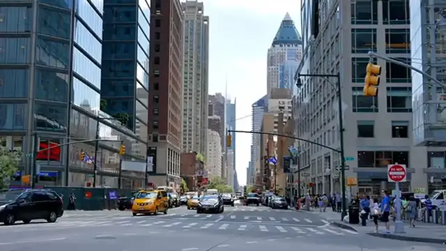 Video thumbnail for 7 Shocking FRUGAL LIVING Habits of MILLIONAIRES