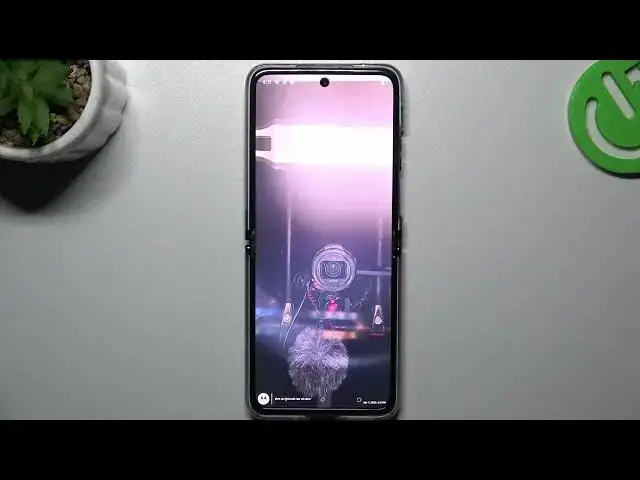 Video thumbnail for How to Turn On & Turn Off the Watermark in the Camera of MOTOROLA Razr 40 Ultra