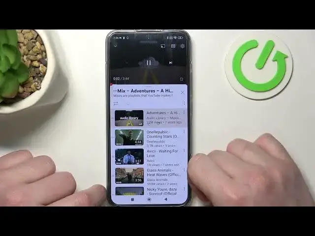 'Video thumbnail for Does the Xiaomi 13 have stereo speakers?'