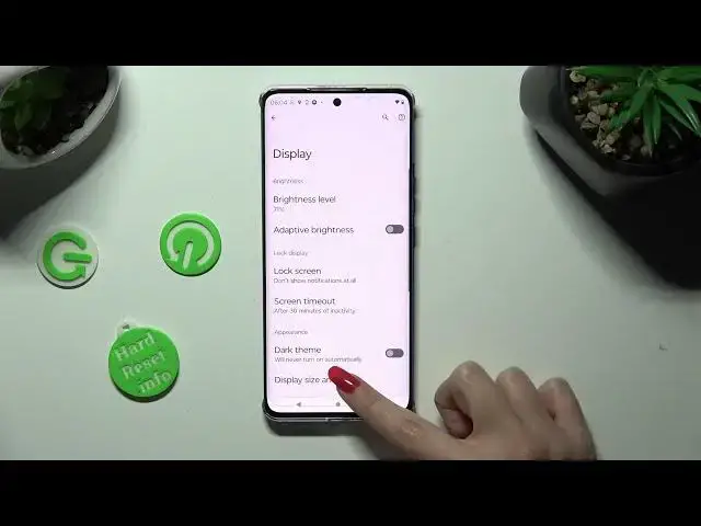 Video thumbnail for How to Change Display Refresh Rate on Motorola Edge 40?