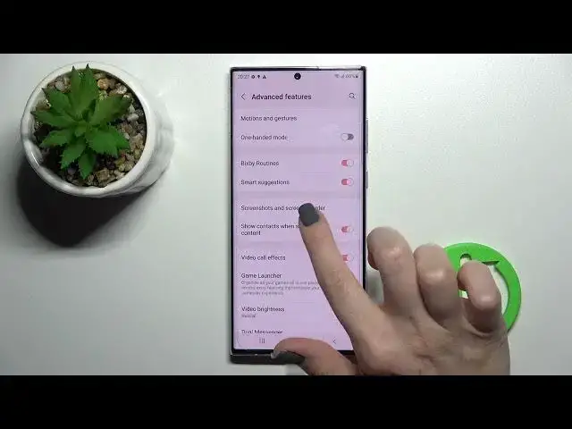 'Video thumbnail for How to Change Screenshot Format on Samsung Galaxy S22 Ultra - Manage Screenshot Quality'