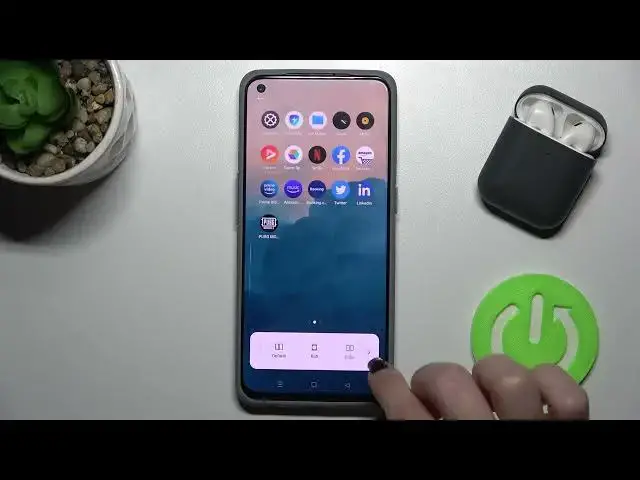 Video thumbnail for How to Pick Home Screen Transition Animations in Realme GT Master Edition - Manage Scroll Effects