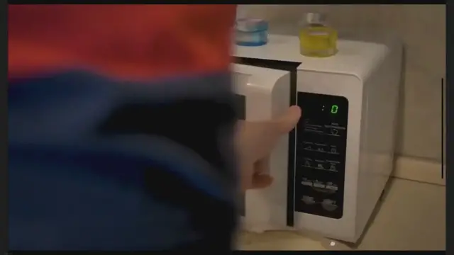 'Video thumbnail for Can You Microwave HelloFresh Meals?'