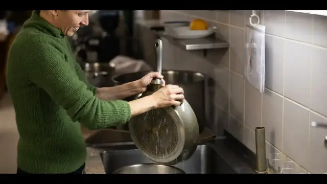 Video thumbnail for Can You Put Frying Pans In The Dishwasher, Superb 4 Guides That You Need To Know!