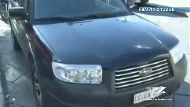 Video thumbnail for Randazzo. Guida in stato di ebbrezza con 3 coltelli in auto. Denunciato 34enne