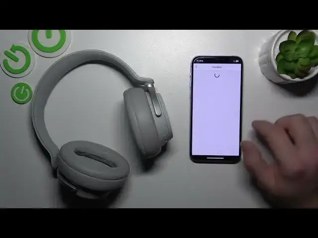 'Video thumbnail for How to Customize Equalizer Settings on Microsoft Surface Headphones to Optimize Sound Quality'