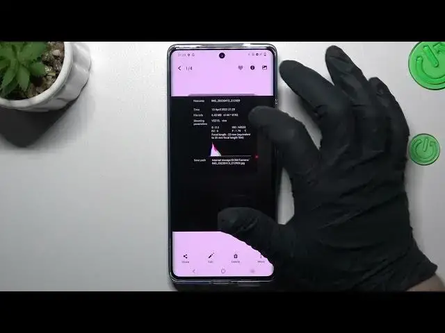 'Video thumbnail for How to Enter the High Resolution Photo Mode on the Camera of VIVO X90 Pro - Increase Resolution'