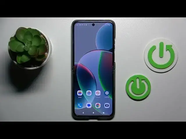 'Video thumbnail for How to Change Video Resolution on Motorola Razr 40'