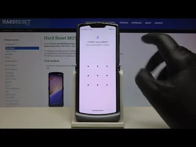 'Video thumbnail for How to Clear Credentials in MOTOROLA Razr 5G – Remove Credentials Storage'