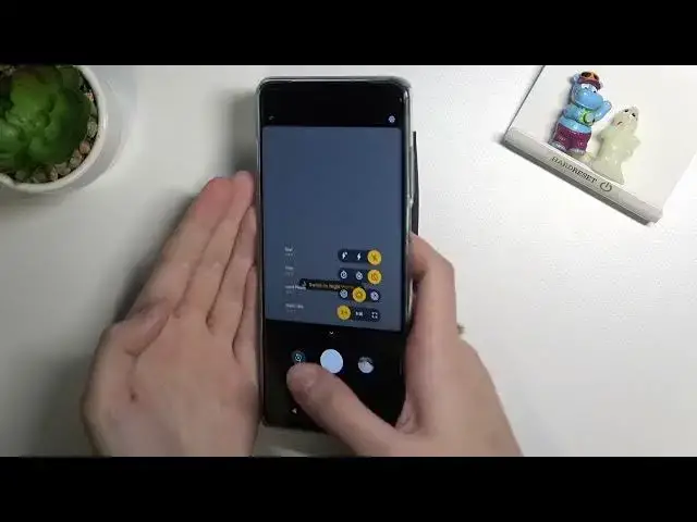 Video thumbnail for How to Take Active Photos in MOTOROLA Moto G200 5G – Live Photos