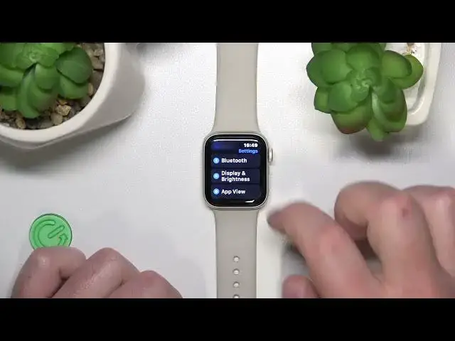 Video thumbnail for How to Adjust Brightness on Apple Watch