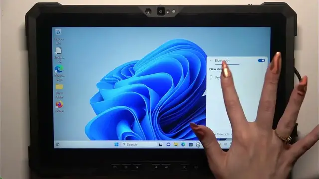 Video thumbnail for How to Connect Bluetooth Device with DELL RUGGED 7220 – Bluetooth Connection