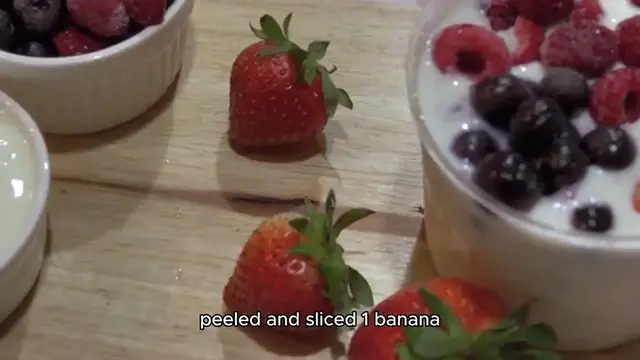 Video thumbnail for Strawberry Kiwi Smoothie