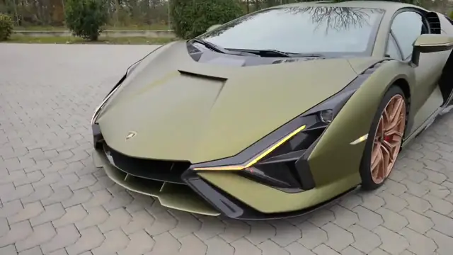 Video thumbnail for World_s First Hybrid Lamborghini Start Up _ Sián FKP 37(720P_HD)