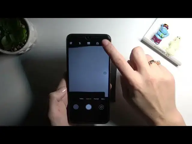 Video thumbnail for How to Use Camera Grid Lines in REALME C21Y - Activate Grid Lines