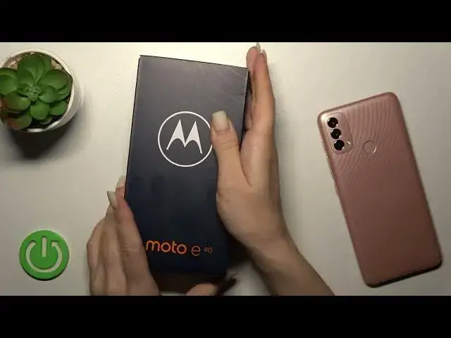 'Video thumbnail for Does MOTOROLA Moto E40 Have Earbuds in Box'
