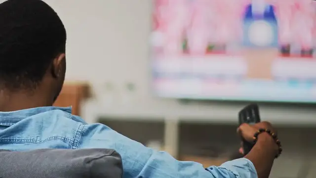 Video thumbnail for 5 Highest paying Jobs without a College Degree