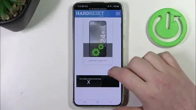 Video thumbnail for Does SAMSUNG Galaxy S24+ Have AMOLED LED?