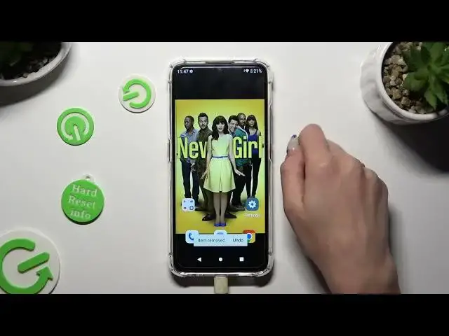 Video thumbnail for How to Remove Google Search Bar from OUKITEL C33 Home Screen