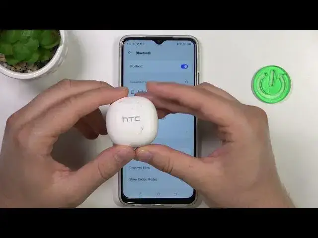 Video thumbnail for How to Fix Connection Issues on HTC True Wireless Earbuds?