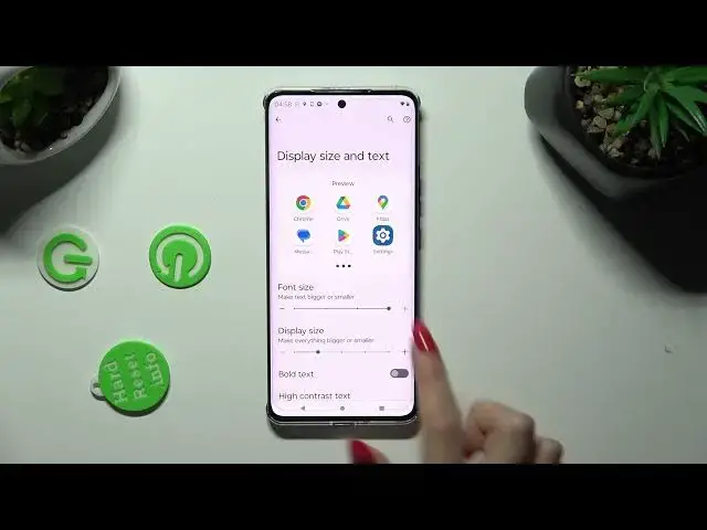 'Video thumbnail for How to Change Font Size on Motorola Edge 40?'