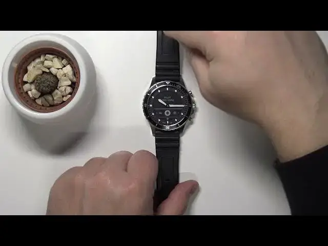 Video thumbnail for How to Change Buttons Orientation on FOSSIL Hybrid HR – Set Left/Right Side