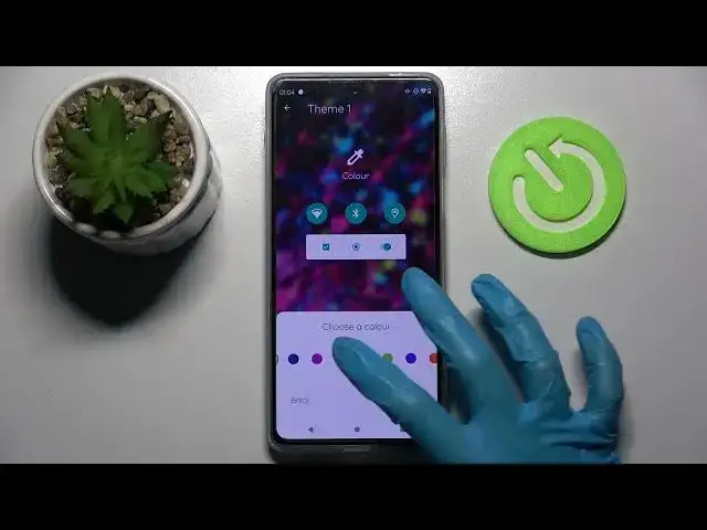 'Video thumbnail for How to Change Device Theme on MOTOROLA Edge 20 Pro - Set a New Device Theme'