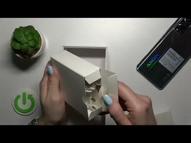 Video thumbnail for Does ZTE Axon 30 Comes With Charger?