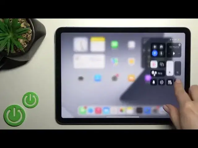 Video thumbnail for iPad Air 5th Gen WiFi - How To Unmute Ringtone