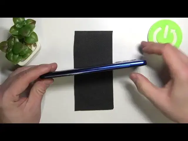 'Video thumbnail for Does Motorola Moto G51 5G have SD card / Check SIM and SD slot on Motorola Moto G51'