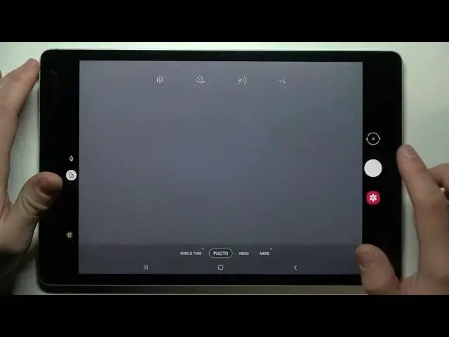 'Video thumbnail for How to Take Selfie Using Palm Gesture on SAMSUNG Galaxy Tab S7 FE - Show Palm'