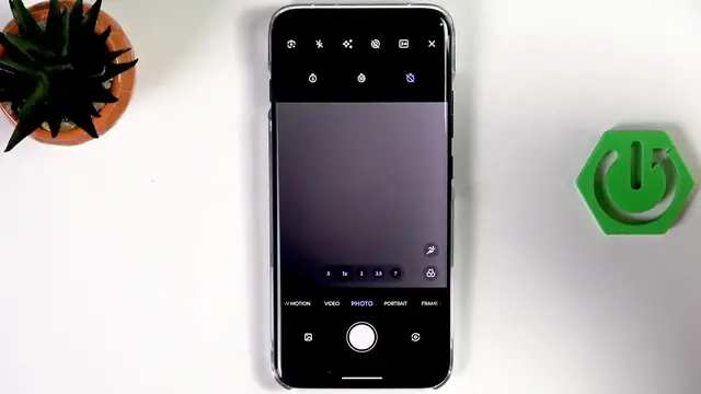 Video thumbnail for MOTOROLA Edge 70 Pro – How to Set Camera Timer