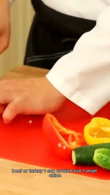 Video thumbnail for stuffed bell pepper recipe