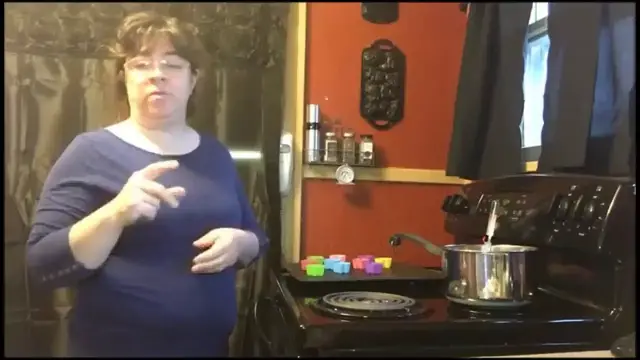 Video thumbnail for Maple Candy Tutorial Plus Miren Reusable Mini Silicone Baking Cups Review