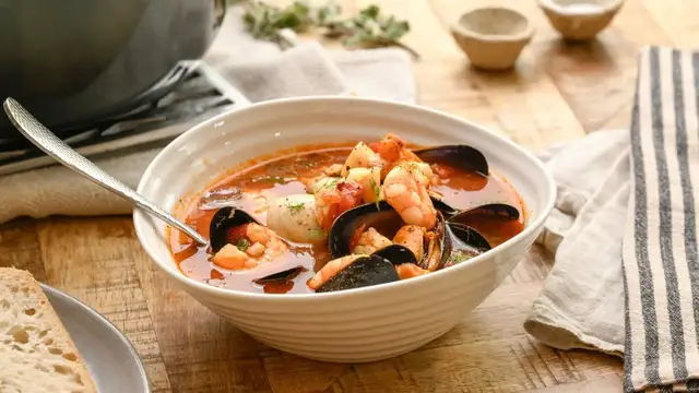 'Video thumbnail for We Can't Get Enough Of This Italian Fish And Tomato Stew Recipe'