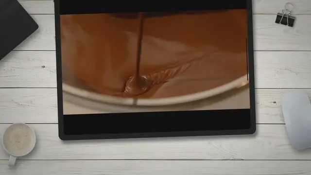 Video thumbnail for Can Cats Eat Strawberries?