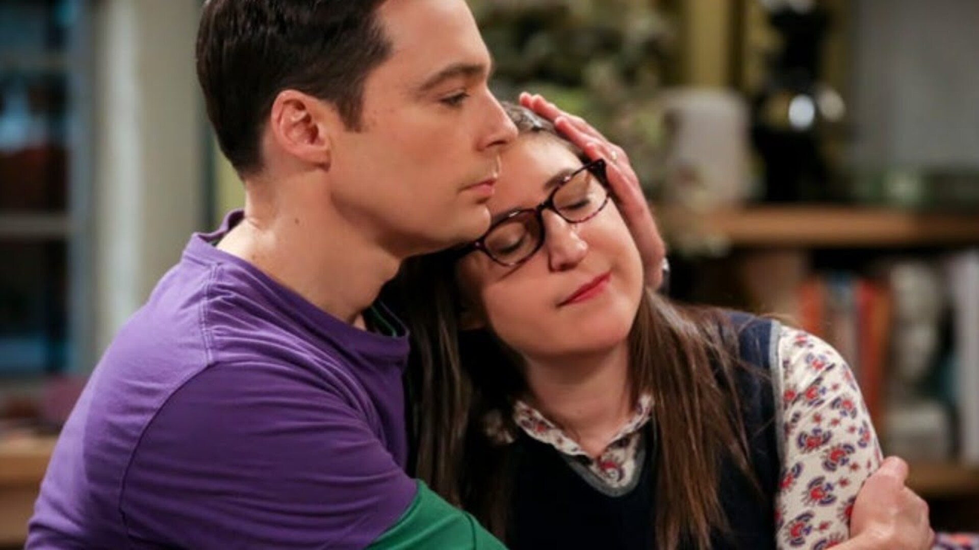 Video thumbnail for The Truth About Mayim Bialik & Jim Parsons' Relationship