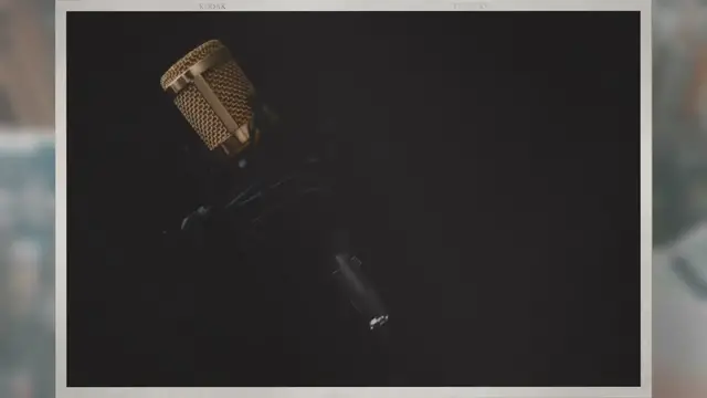 Video thumbnail for What Is a Lavalier Microphone?