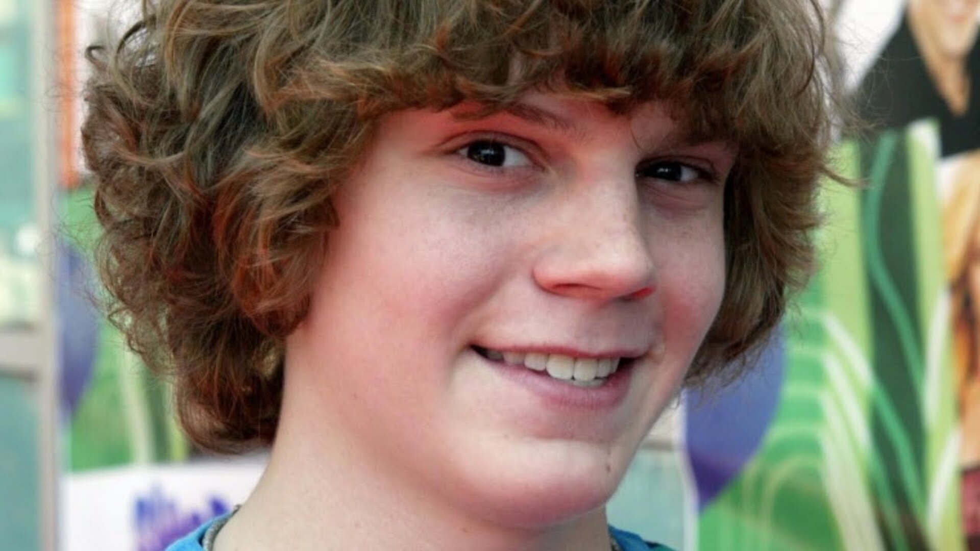 Video thumbnail for The Hollywood Evolution Of Evan Peters
