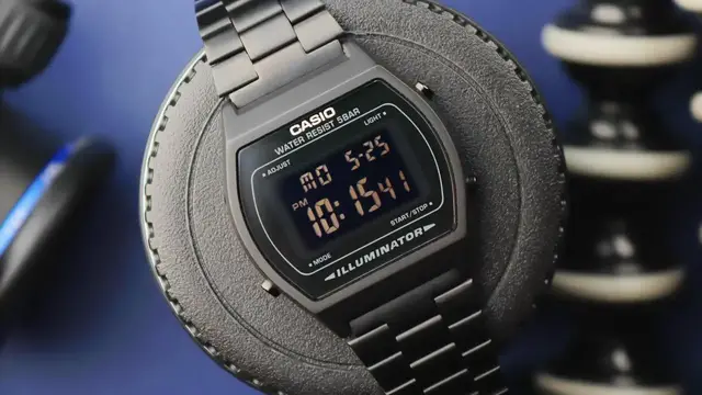 Video thumbnail for If Batman Created A Digital Watch... – ‘Blackout’ Casio B640WB-1BEF