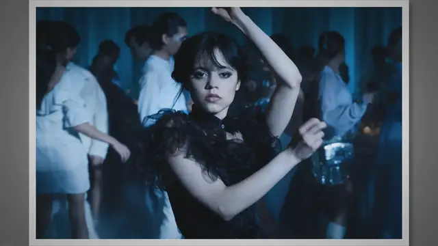 Video thumbnail for Jenna Ortega Biography: Everything You Need to Know