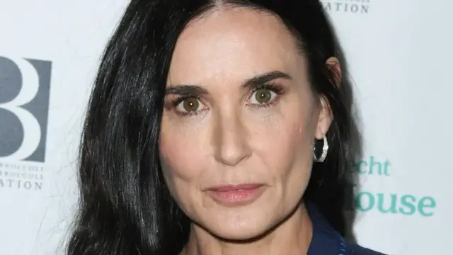 'Video thumbnail for Demi Moore's Controversial Decisions Are Turning Heads'
