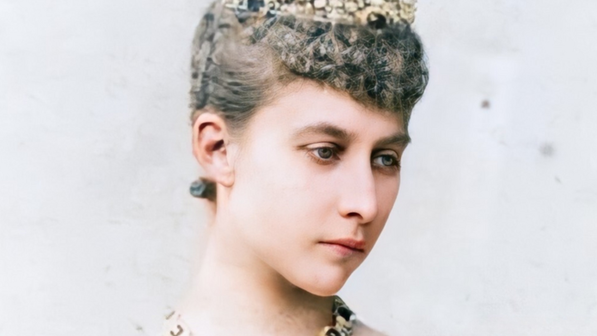 Video thumbnail for Royals Who Were Beyond Weird