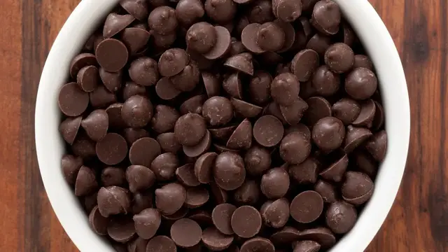 'Video thumbnail for These Are Truly The Worst Chocolate Chips On Store Shelves'
