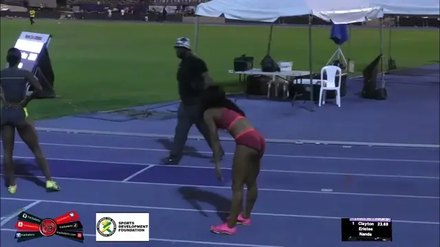 Video thumbnail for Electrifying Victory: Tina Clayton Outruns Briana Williams at Velocity Fest 12 🚀