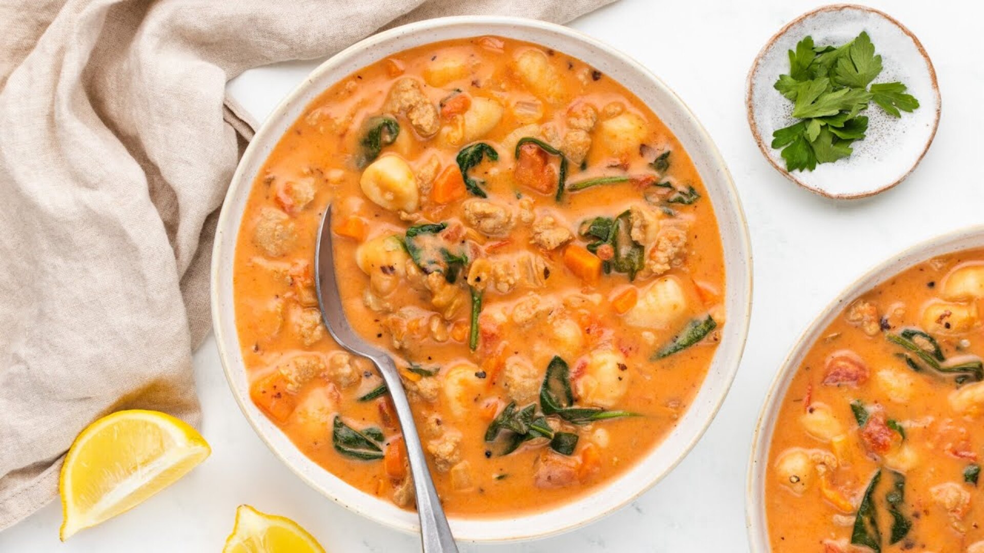 Video thumbnail for Hearty Italian Sausage And Gnocchi Soup Recipe