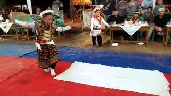 Video thumbnail for Tari Cangget Meghanai Aris Begawi Mataram Marga, Lampung Timur, 24 November 2018